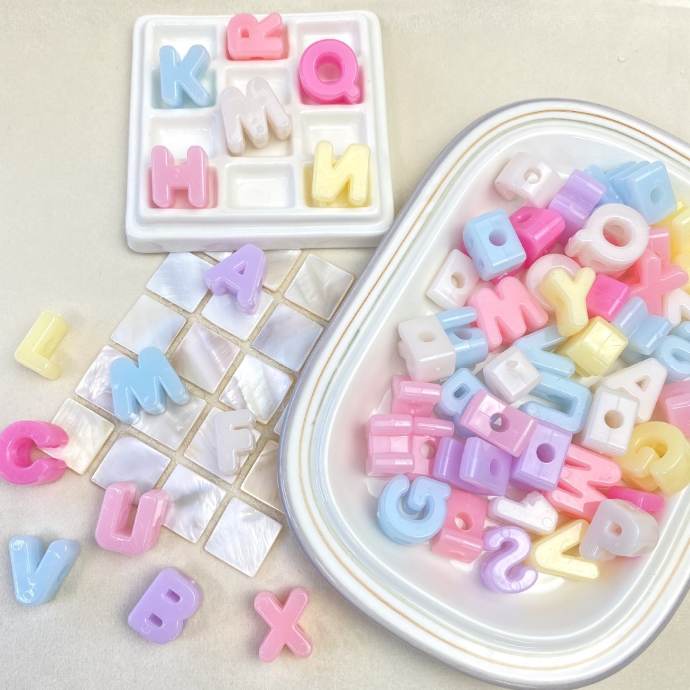 10/50/100PCS Contas de Letras  - Jewelry Making Course avaliação e preço